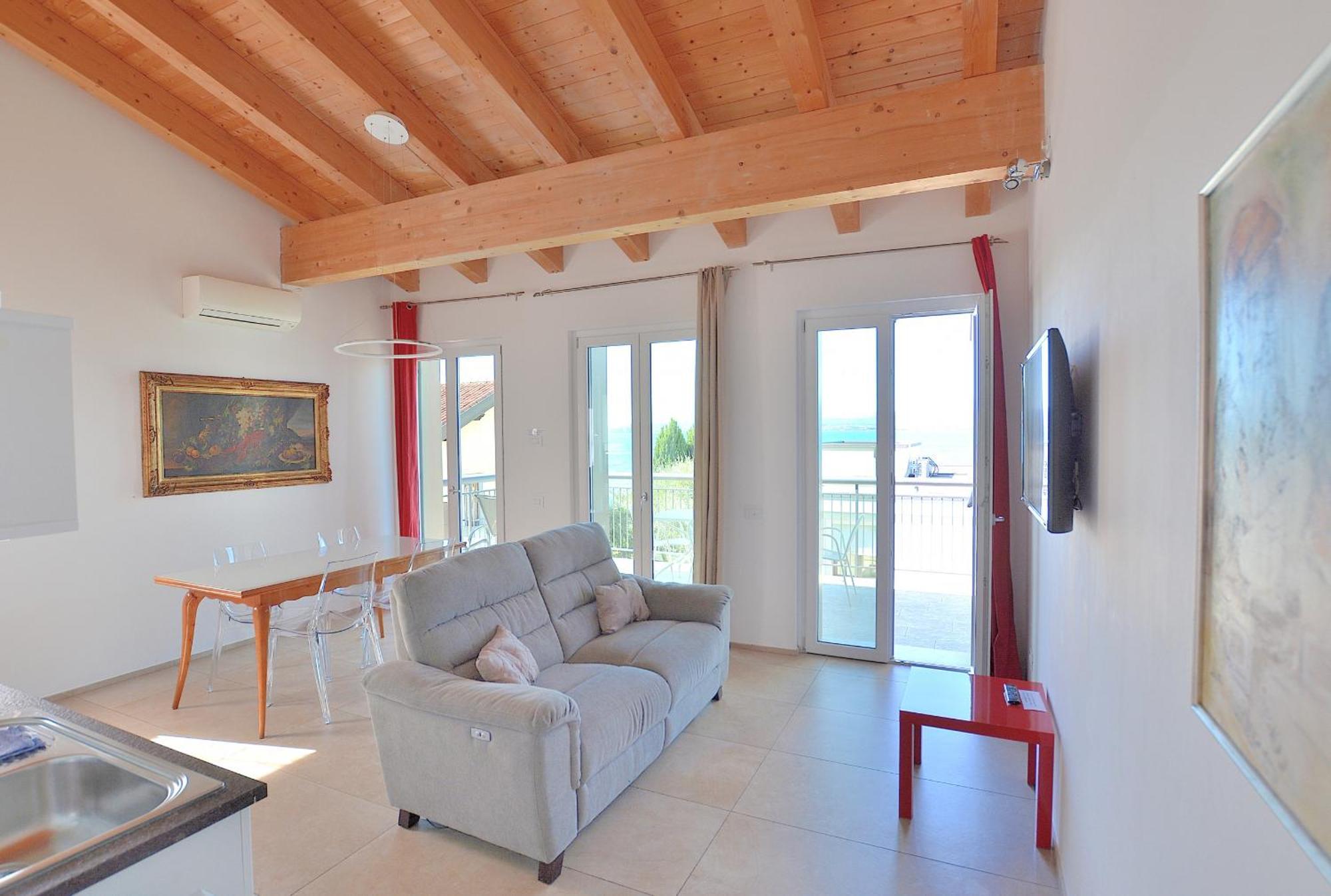 South Apartment With Pool Torri Del Benaco Exterior foto